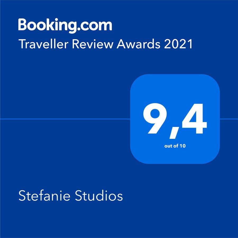 Stefanie Studios Aegina Bagian luar foto
