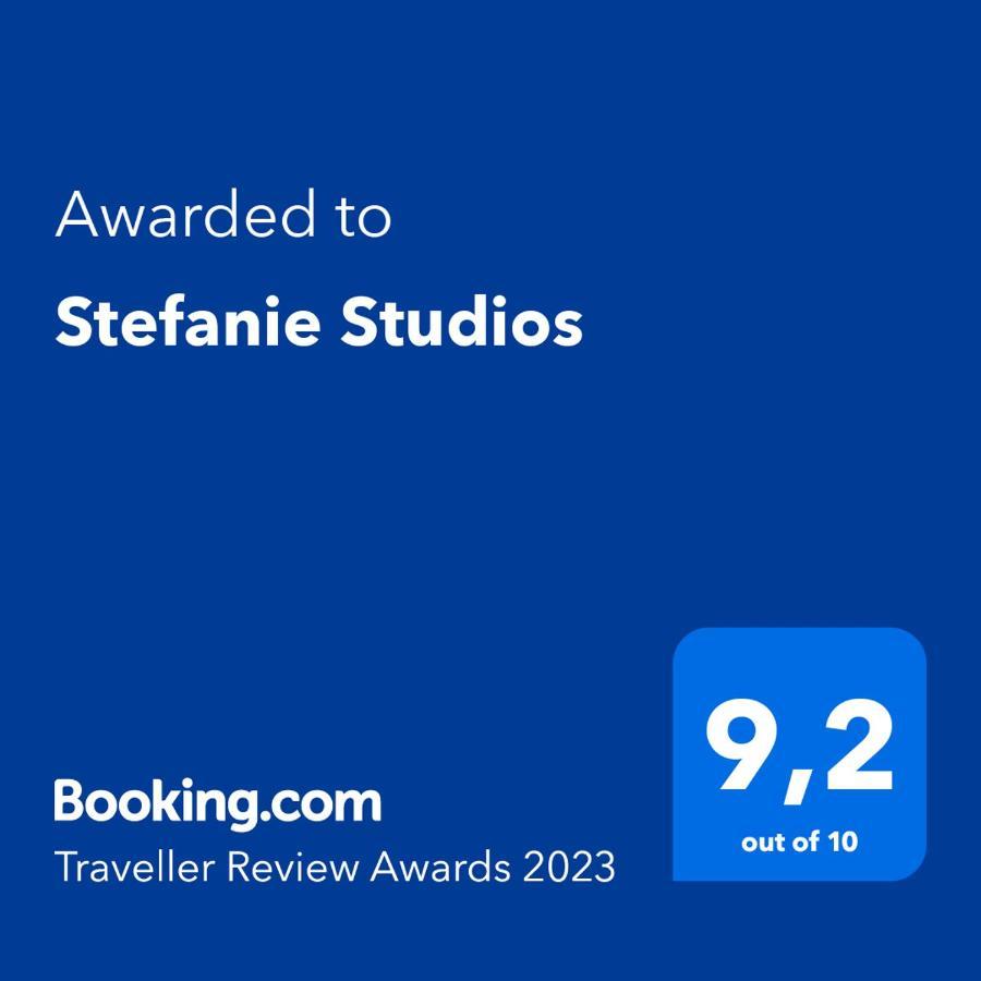 Stefanie Studios Aegina Bagian luar foto